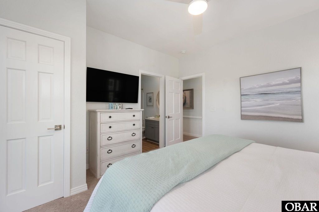 Image 51 of property listing at 614 Tern Arch, Corolla, NC 27927