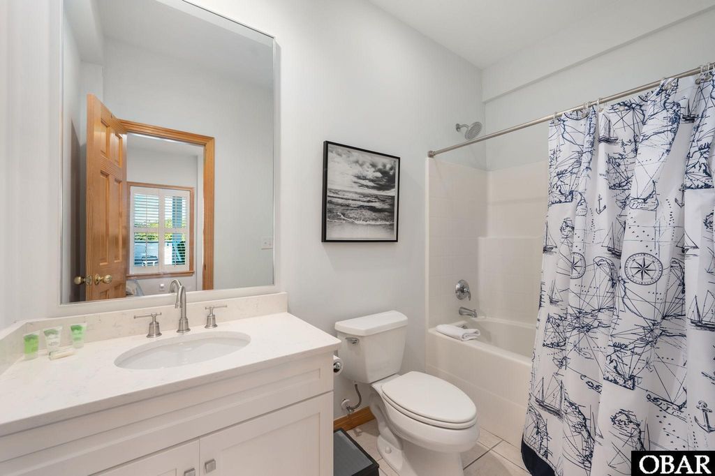 Image 73 of property listing at 614 Tern Arch, Corolla, NC 27927