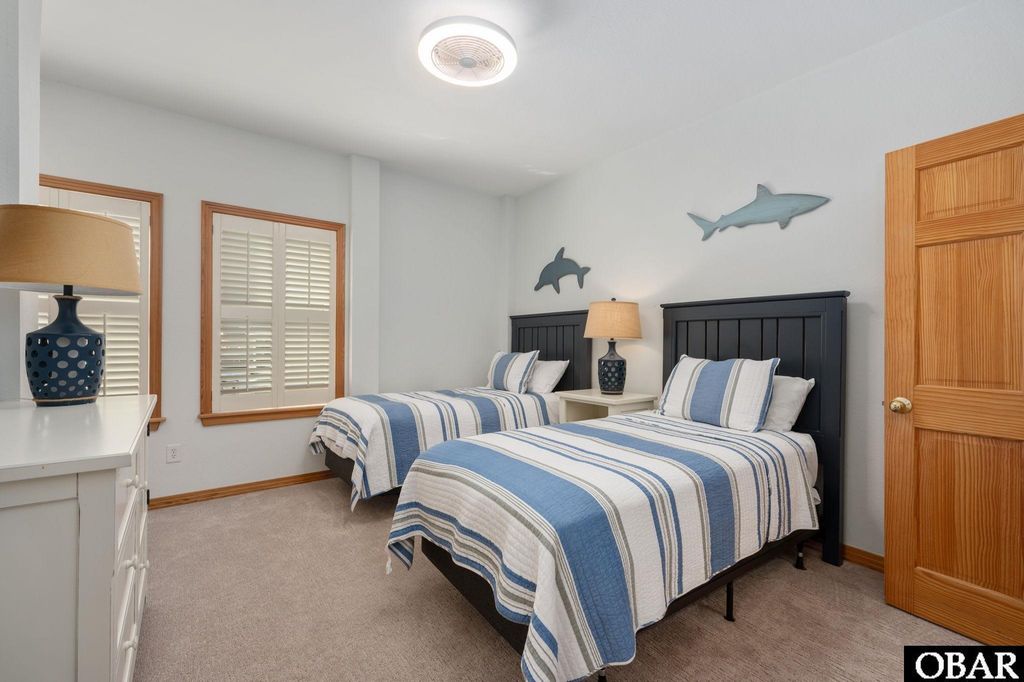 Image 74 of property listing at 614 Tern Arch, Corolla, NC 27927