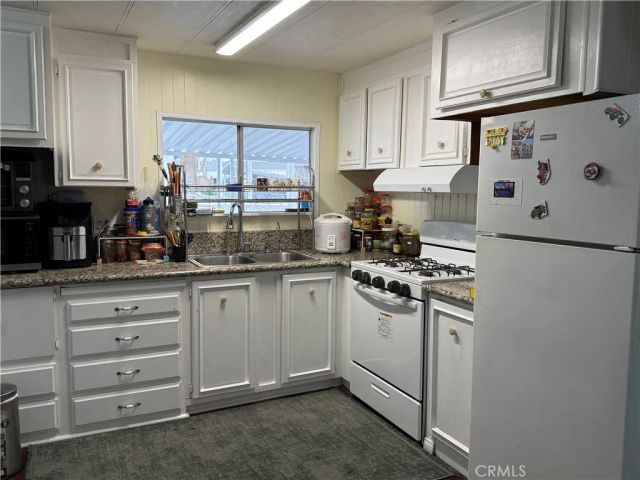 8111 Stanford 128, Garden Grove, CA 92841