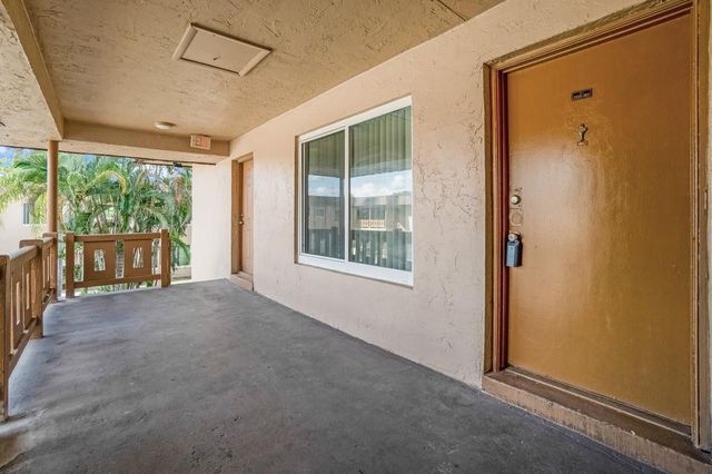 2424 NW 39th Way 202, Lauderdale Lakes, FL 33311