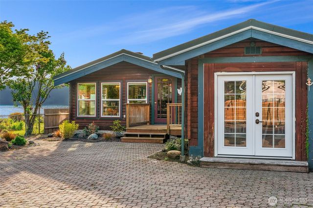 26190 N Highway 101, Hoodsport, WA 98548