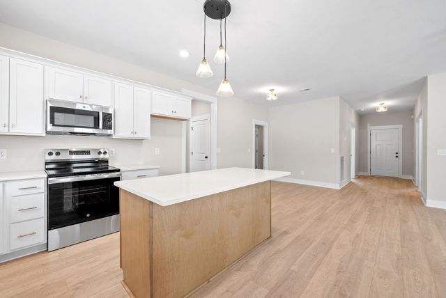 217 Wayne Hall Road, Clarksville, TN 37040