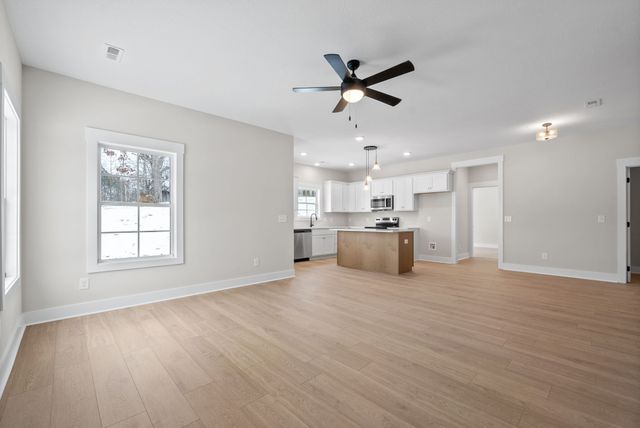 217 Wayne Hall Road, Clarksville, TN 37040