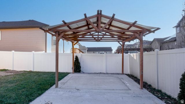 1115 S 1425 W, Clearfield, UT 84015