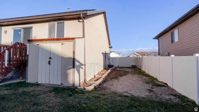 1115 S 1425 W, Clearfield, UT 84015