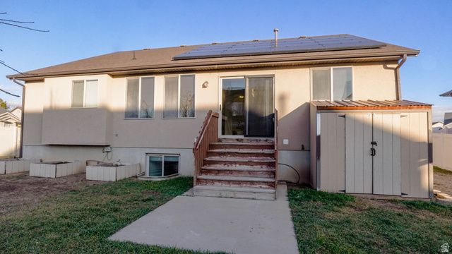 1115 S 1425 W, Clearfield, UT 84015