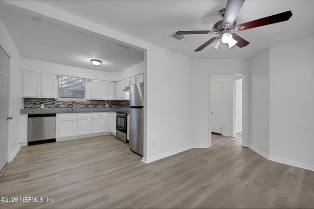 2305 JAYSON Avenue, Jacksonville, FL 32208