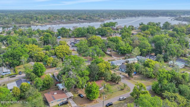 2305 JAYSON Avenue, Jacksonville, FL 32208