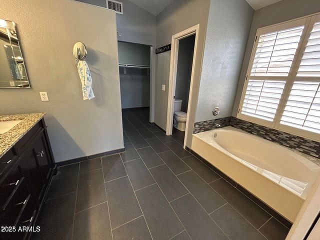 20713 N 56th Avenue, Glendale, AZ 85308