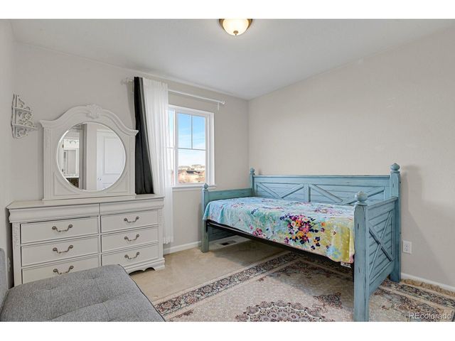 19553 E 60th Pl, Aurora, CO 80019