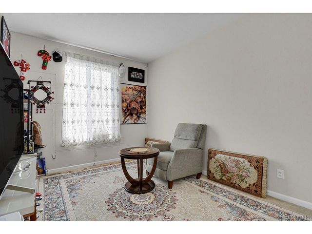 19553 E 60th Pl, Aurora, CO 80019