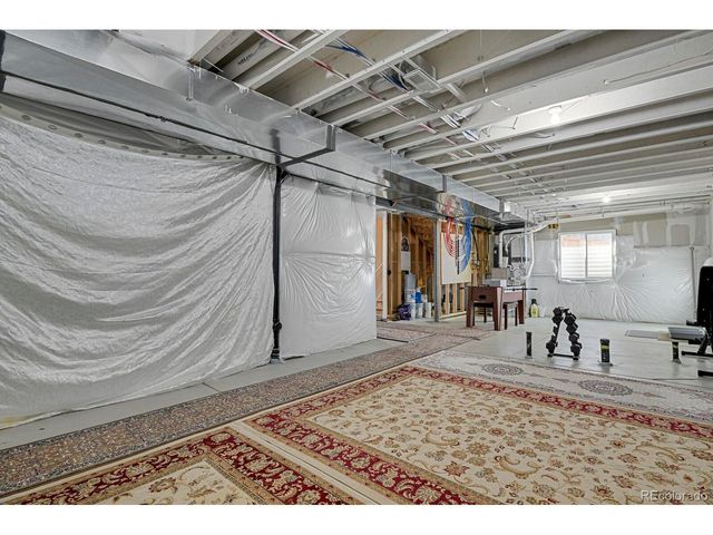 19553 E 60th Pl, Aurora, CO 80019