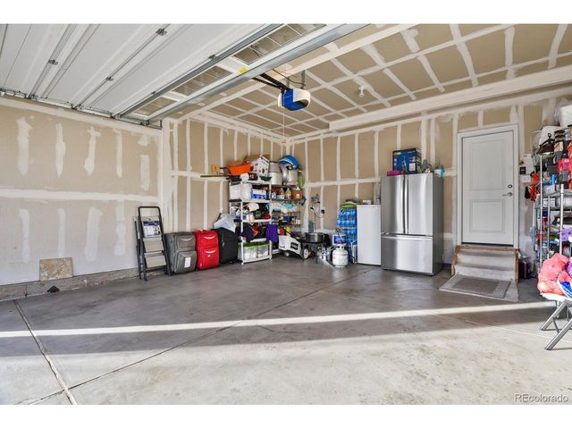 19553 E 60th Pl, Aurora, CO 80019