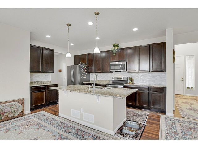 19553 E 60th Pl, Aurora, CO 80019