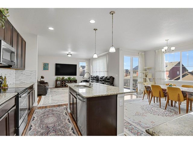 19553 E 60th Pl, Aurora, CO 80019