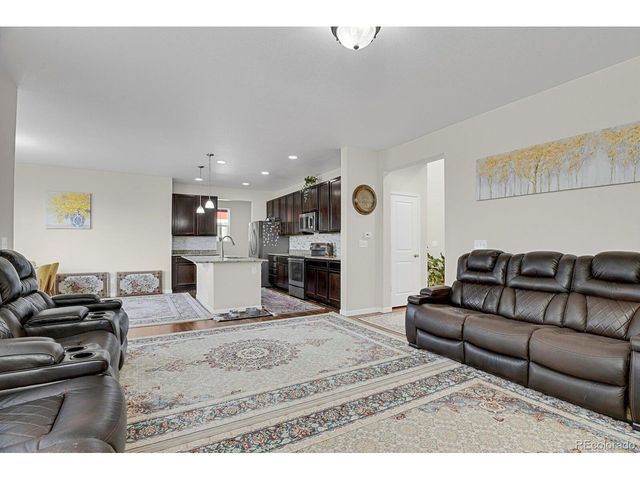 19553 E 60th Pl, Aurora, CO 80019