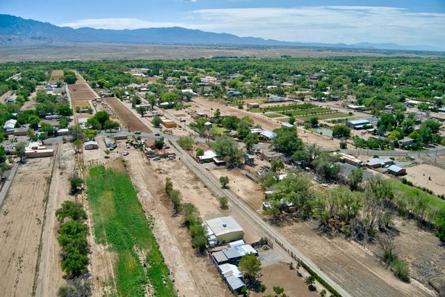 53 Archibeque Lane, Corrales, NM 87048