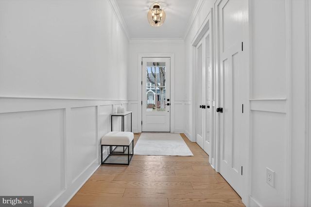 414 N MONROE ST, Arlington, VA 22201