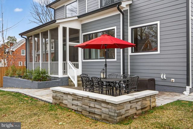 414 N MONROE ST, Arlington, VA 22201