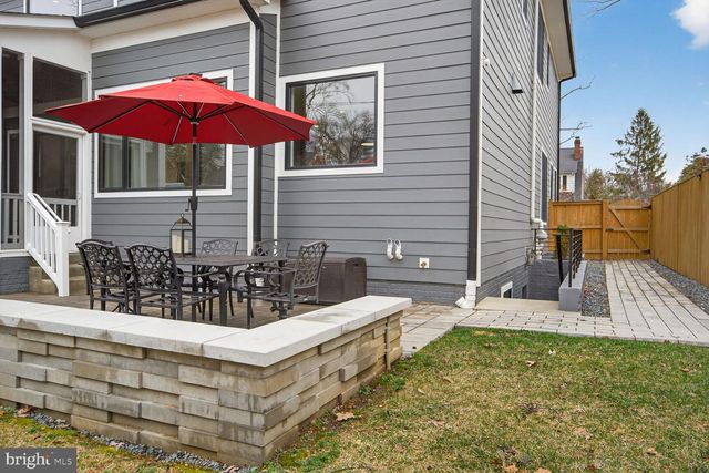 414 N MONROE ST, Arlington, VA 22201