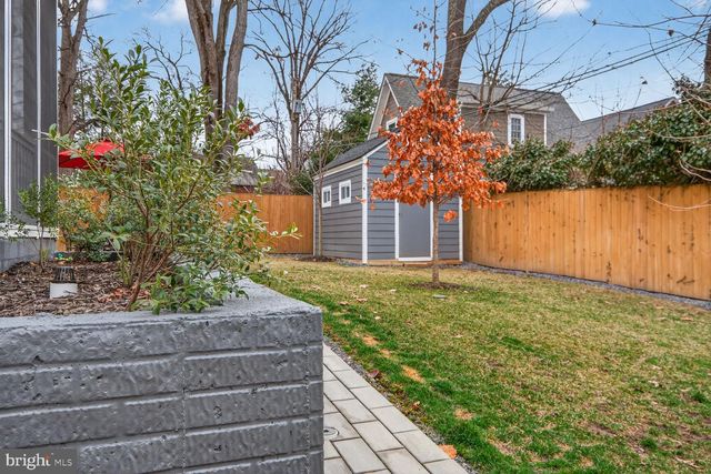 414 N MONROE ST, Arlington, VA 22201