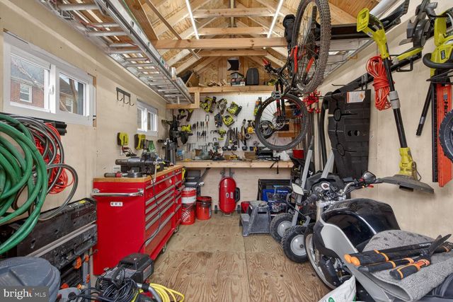 414 N MONROE ST, Arlington, VA 22201