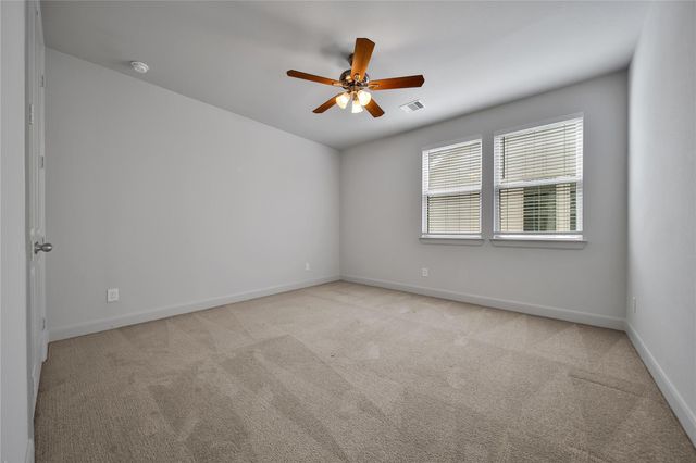 118 Grant Cove Drive, Montgomery, TX 77316