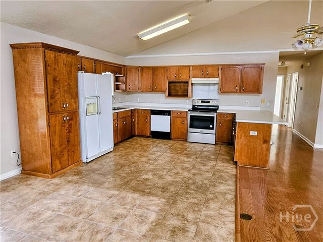 387 River Road, Midway, GA 31320