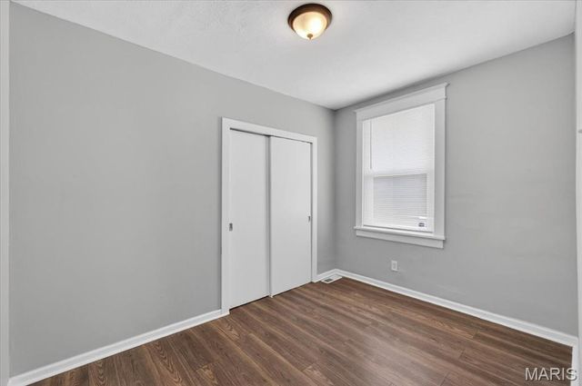 3940 Randall Street, St Louis, MO 63116