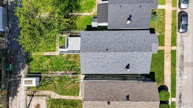 3940 Randall Street, St Louis, MO 63116