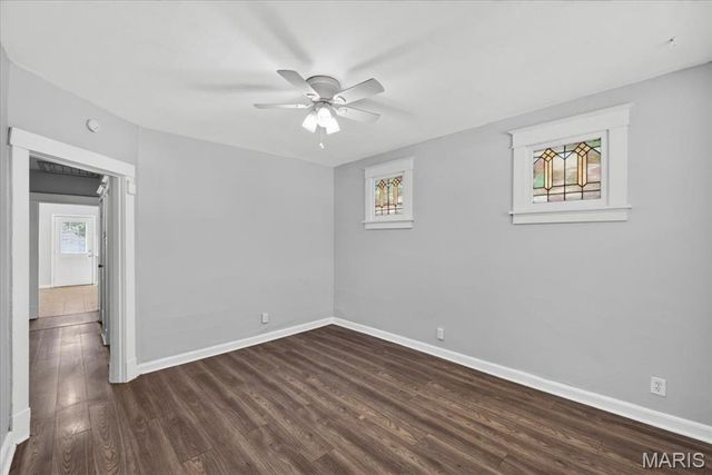 3940 Randall Street, St Louis, MO 63116