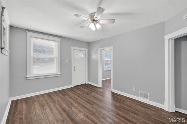 3940 Randall Street, St Louis, MO 63116