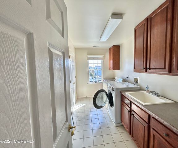 206 Pointe Drive, Mantoloking, NJ 08738