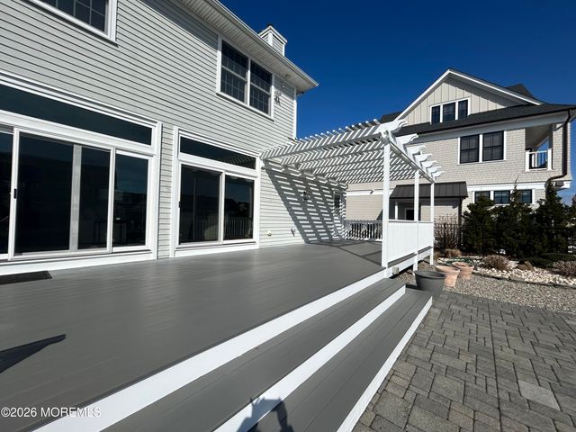 206 Pointe Drive, Mantoloking, NJ 08738