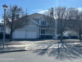 206 Pointe Drive, Mantoloking, NJ 08738