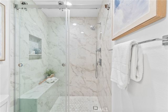 51 Ashbrook 67, Irvine, CA 92604