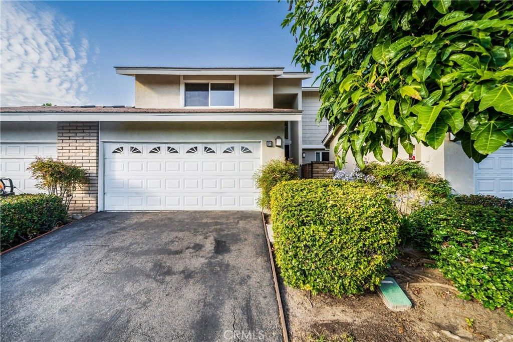 Image 33 of property listing at 51 Ashbrook 67, Irvine, CA 92604