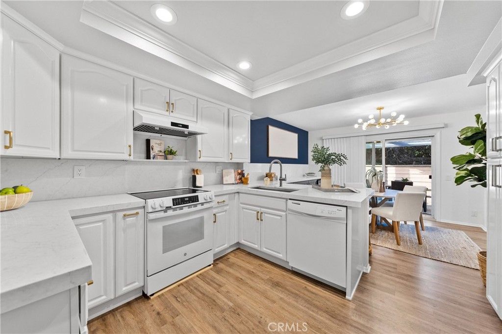 Image 6 of property listing at 51 Ashbrook 67, Irvine, CA 92604