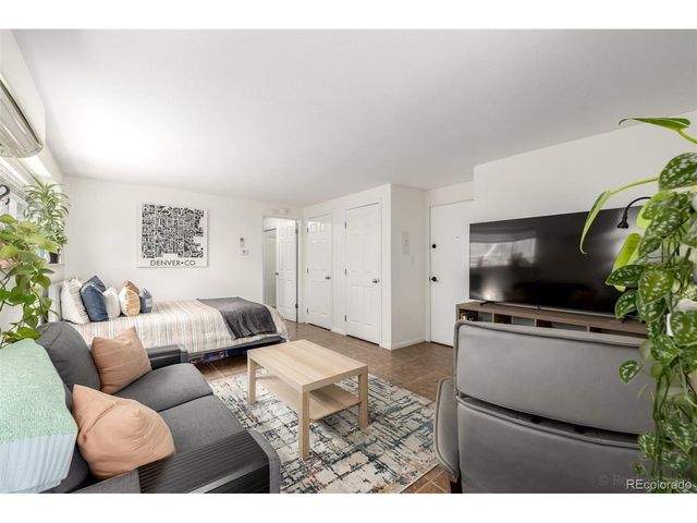 21 N Washington St 104, Denver, CO 80203