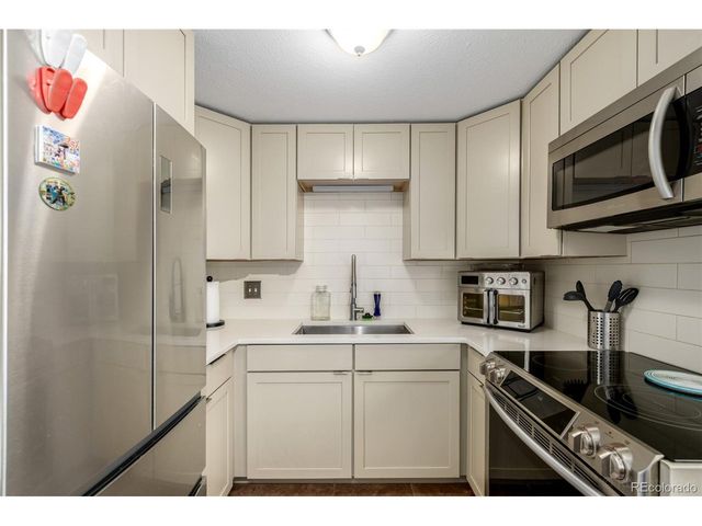 21 N Washington St 104, Denver, CO 80203