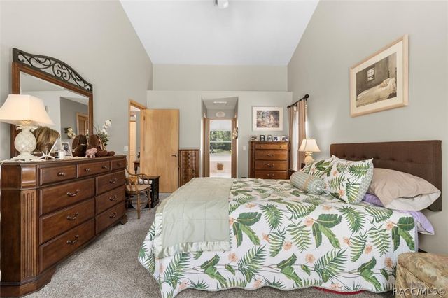 6120 N Misty Oak Terrace, Beverly Hills, FL 34465