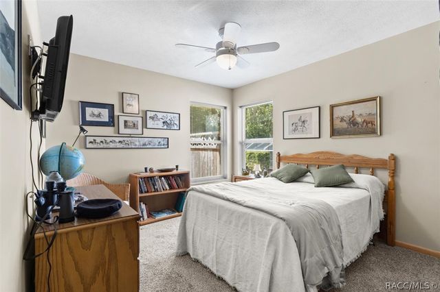 6120 N Misty Oak Terrace, Beverly Hills, FL 34465