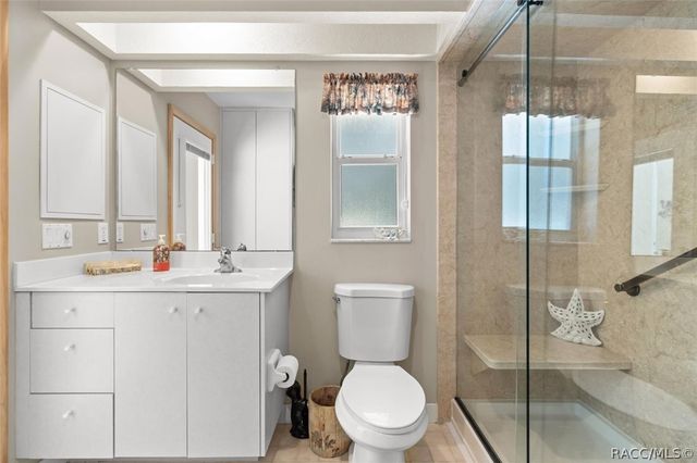 6120 N Misty Oak Terrace, Beverly Hills, FL 34465