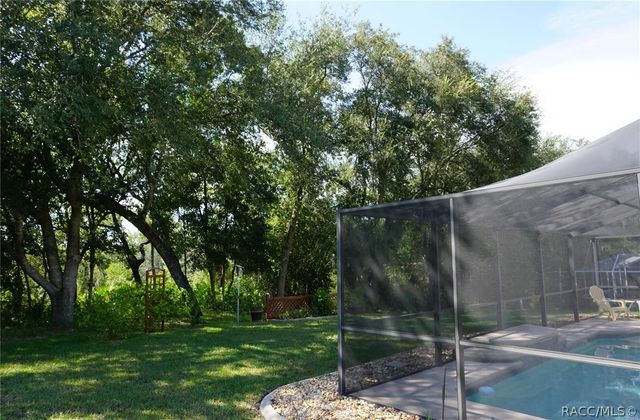 6120 N Misty Oak Terrace, Beverly Hills, FL 34465