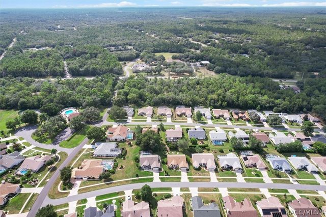 6120 N Misty Oak Terrace, Beverly Hills, FL 34465