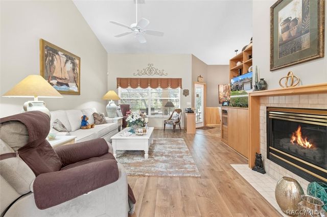 6120 N Misty Oak Terrace, Beverly Hills, FL 34465