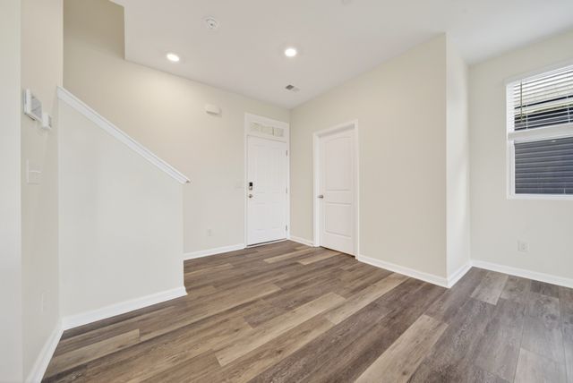 537 Spangler Ln, Ashland City, TN 37015