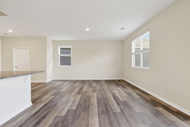 537 Spangler Ln, Ashland City, TN 37015