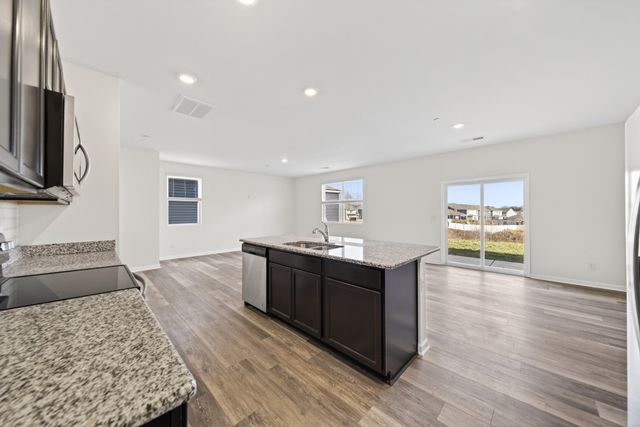 537 Spangler Ln, Ashland City, TN 37015